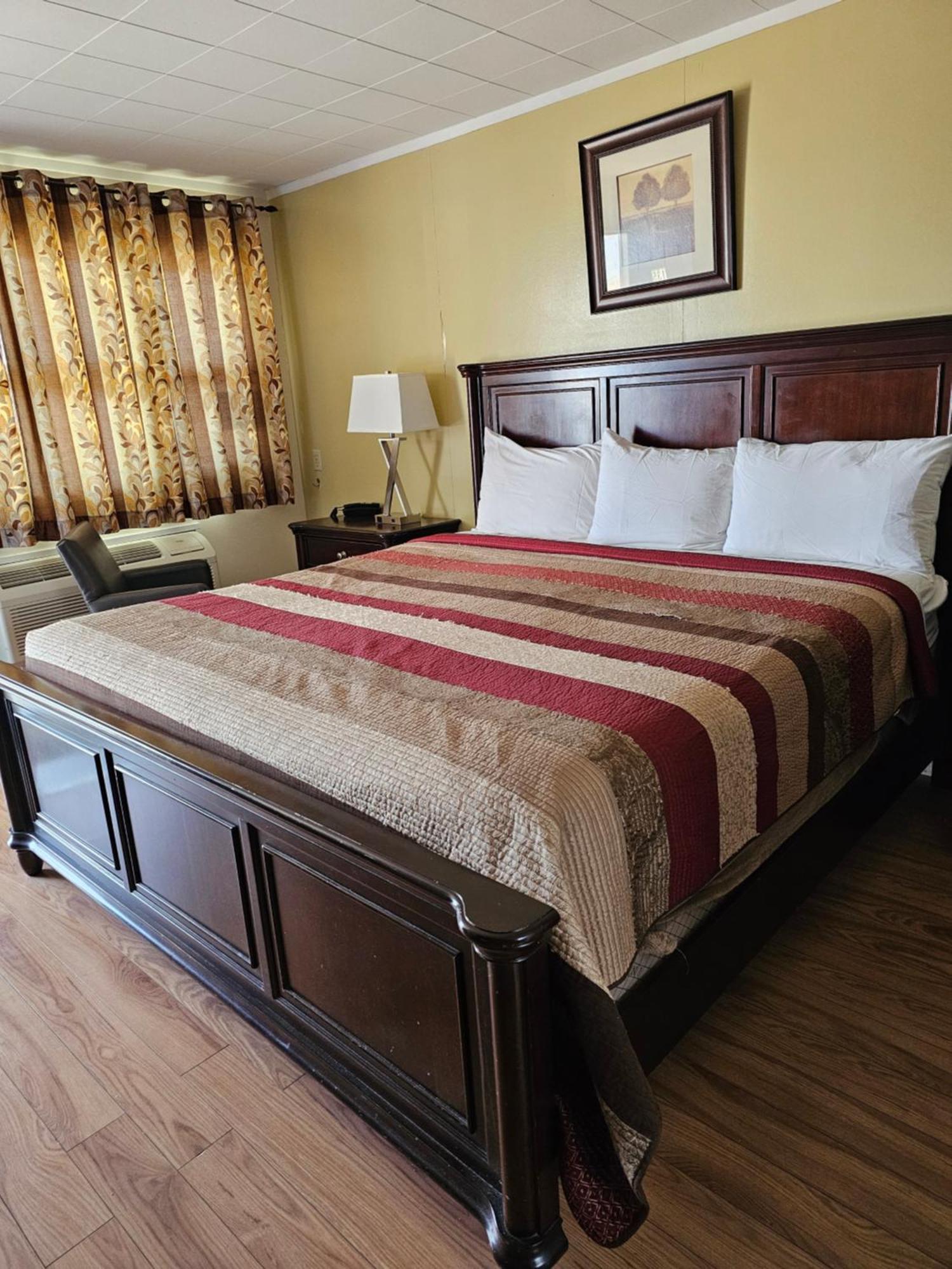 Parkway Motel & European Lodges พินเชอร์ ครีก ภายนอก รูปภาพ