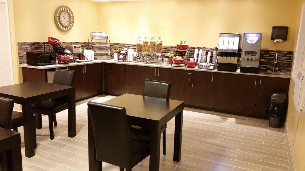 Parkway Motel & European Lodges พินเชอร์ ครีก ภายนอก รูปภาพ